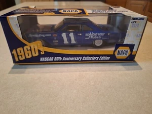 Action: Napa: Ned Jarrett #11 1965 Ford: NASCAR 50th Anniversary: 1/24 Diecast - Bild 1 von 11