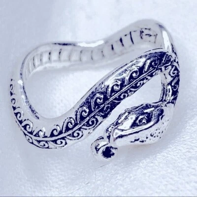 ❤️ UUnisex Men Sliver Plated Snake Curve Ring - Image 1 of 4