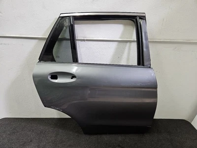 16-22 Mercedes GLC300 X253 pasajero trasero lado derecho panel carcasa OEM Foto 1 de 4
