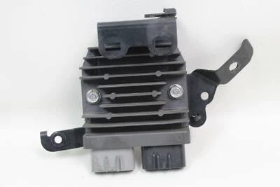 Regulador retificador OEM Honda CBR 650F CB650F 14-19 31600-MGZ-J01 30 milhas! - Imagem 1 de 3