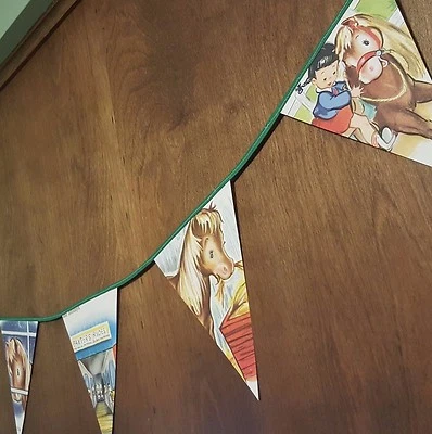 Caballo Poni Bebé Guardería Banderín Hecho a Mano Ilustración Cuadro Libro Infantil Foto 1 de 4