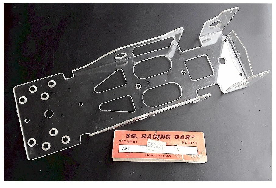 Vintage RC Car SG 1/12 Gemini SLX On-Road Pan Car Chassis Factory Old Stock New - Image 1 of 1