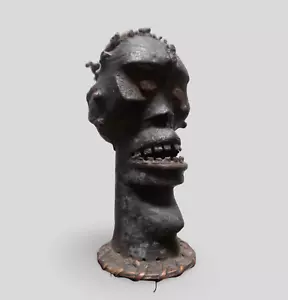 Rare authentic WIDEKUM mask, Nigeria Cameroun - African Tribal Art - Provenance - Picture 1 of 2