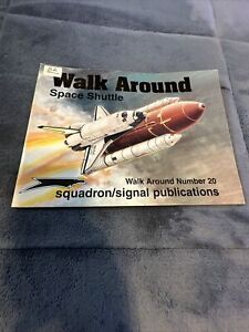 Space Shuttle - Walk Around No. 20 Paper Back Book!!!!!!!!