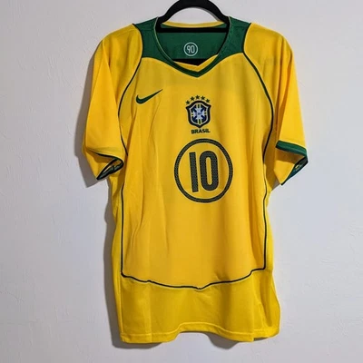 Camiseta masculina retrô Ronaldinho Brasil 2004 M - Imagem 1 de 2