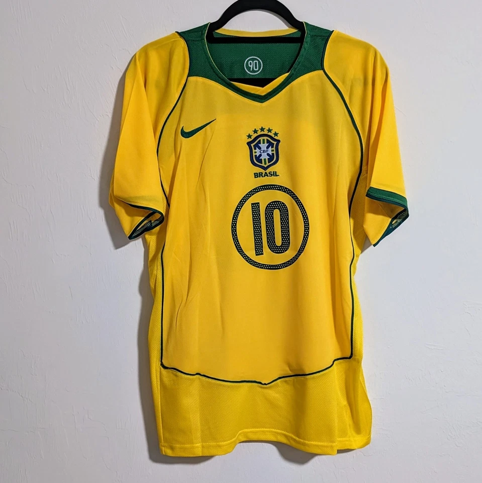 Camiseta masculina retrô Ronaldinho Brasil 2004 G - Imagem 1 de 2