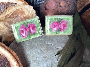 Vintage Porcelain Roses Flowers Beautiful Floral Cufflinks - Picture 1 of 9