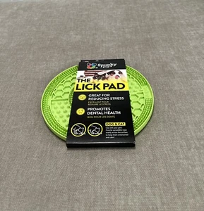 The Lick Pad Stress Relief Dog Toy SPUNKY PUP Cat Pet Dental Health Non-toxic - Picture 1 of 5