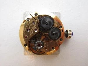 Baume & Mercier cal. Movimiento reloj suizo 777 y esfera rectangular - funcionando - Imagen 1 de 4