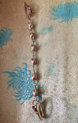 Lote de 2 barras de corbata y clips de cuello vintage - protectores de suéter en tono dorado y plateado Foto 1 de 4