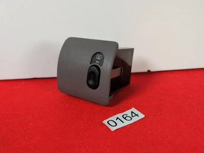 95-99 DODGE NEON REAR DEFROSTER SWITCH OEM 1995 1996 1997 1998 1999 Plymouth  - Imagem 1 de 4