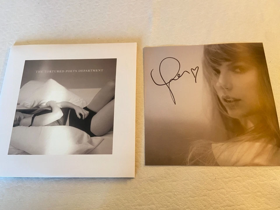 The Tortured Poets Department Vinyl With Bonus Track The Manuscript Hand Signed - Image 1 of 1