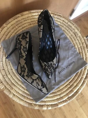 NUEVO B Brian Atwood Malika Zapatos de salón de encaje Stilletto, 9,5 EE. UU. Foto 1 de 4