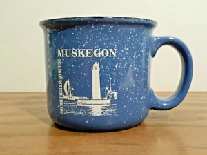 Taza de café de cerámica 14 oz South Pier Lighthouse Muskegon, Michigan - Imagen 1 de 4