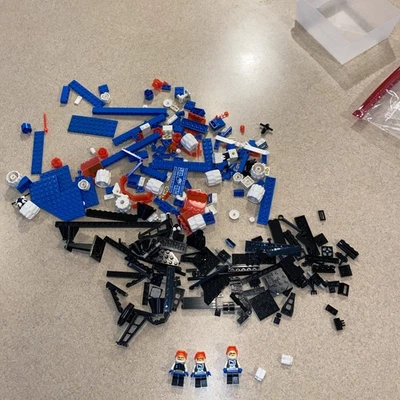 lego 6983-1 Rare  2002 Ice Station  Odyssey Parts Lot - Image 1 of 4