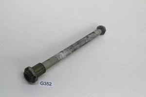  Suzuki GSX-R 600 750 K6-K7 Bolzen Schwinge Rahmen Achse Axle Swingarm Bolt GSXR - Bild 1 von 4