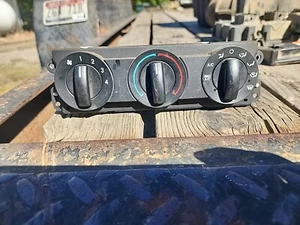2005-2007 FORD SUPERDUTY F250 F350 TEMPERATURE CONTROL HEATER A/C MANUAL HVAC - Picture 1 of 2
