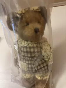 Boyd’s Bears Maggie New in Bag 95105NC Best Dressed Series Collector Item - Picture 1 of 11