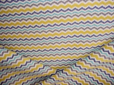 Tela de tapicería 3-5/8Y Clarke & Clarke F1127 Comet Citron Zig Zag rayas Foto 1 de 4