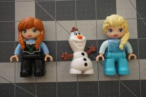 Lego Duplo Disney's Frozen Elsa Olaf and Anna Minifigures - Picture 1 of 5