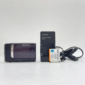 FUJIFILM FinePix Z10fd Black Digital Camera 7.2MP 3x Optical Zoom From Japan - Picture 1 of 11