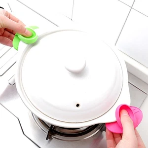 3 Pezzi Clip Isolamento Termico e Anticaldatura Clip Dita Silicone Cucina - Foto 1 di 11