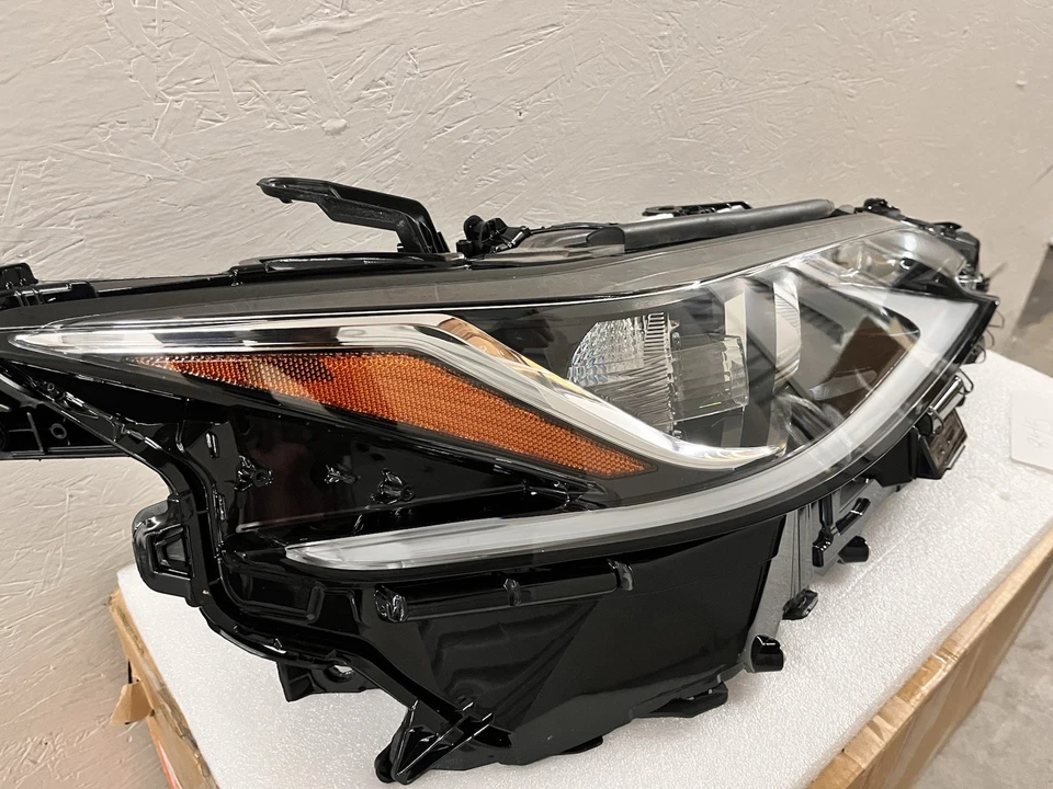2019-2021 LEXUS ES ES300H ES350 RIGHT SIDE HEADLIGHT TRIPLE BEAM LED STK845 - Image 1 of 4
