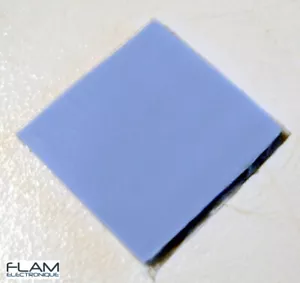 Pad thermique silicone GPU/Chipset 20mm x 20mm x 1,5mm Thermal Conductive Pad - Imagen 1 de 4