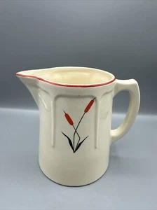 Vintage Universal Potteries Cambridge Red & Black Cattail Pitcher Art Deco 5.5" - Picture 1 of 9