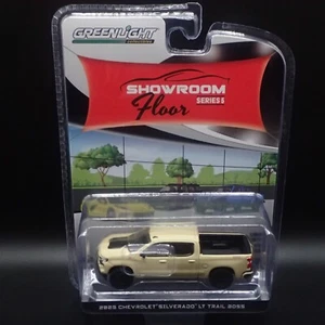 2024 GREENLIGHT 2023 CHEVROLET SILVERADO LT TRAIL BOSS SHOWROOM FLOOR SERIES 5 - Picture 1 of 7