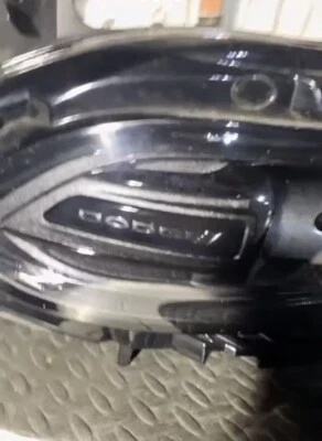 Фара в сборе стандартная TYC 20-9695-00 подходит для Dodge Charger 2015 года - Изображение 1 из 4