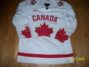Team Canada IIHF Hockey Jersey Size 2XL by Nike - Picture 1 of 2