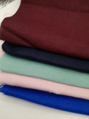Craft Linen Remnant Bag 5 Pieces Of 100% Irish linen Pink Burgundy Blue  CL64 - Image 1 of 4
