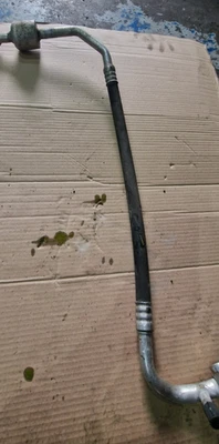 Tubo de aire acondicionado Ford Fiesta MK7 1,0 L gasolina C1B119F618JC 2013 14 15 16 17 Foto 1 de 4