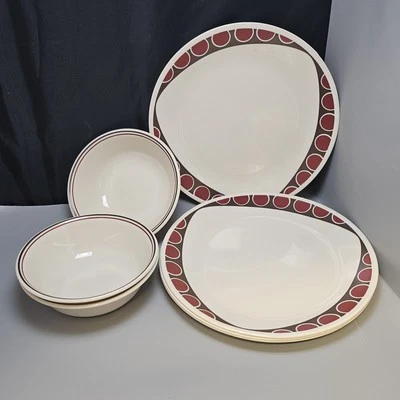 Juego de 7 cuencos platos de cena vintage Corelle Vitrelle KITU hechos en EE. UU. discoteca con adornos rojos Foto 1 de 4