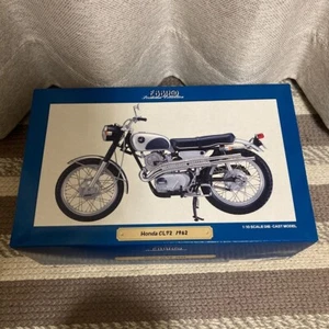 Ebbro Premium Honda CL72 1962 1/10 Black Japanese Motorcycle Model NEW - Picture 1 of 2