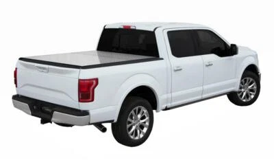 Access LOMAX Professional Series Tri-Fold Cover For 19-20 Chevy/GMC 1500 5ft 8in Foto 1 de 3