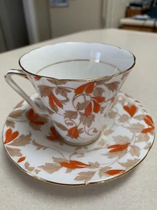 RARE ROYAL GRAFTON FINE BONE CHINA Orange/Tan Floral TEA CUP & SAUCER -ENGLAND - Picture 1 of 8