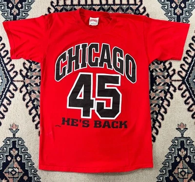 Camisa De Colección Años 90 Michael Jordan 45 He's Back Nuez moscada Talla L Chicago Bulls MANCHAS Foto 1 de 4