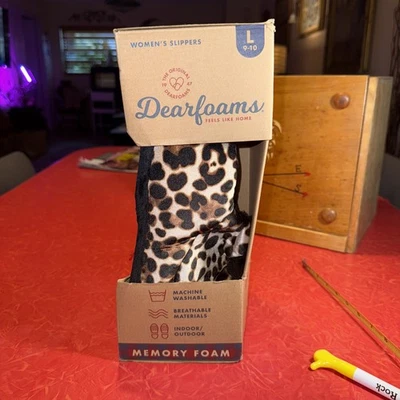 Nuevas Zapatillas Dearfoam 9-10 Mujer Zueco Estilo Interior/Exterior Estampado Leopardo Foto 1 de 4