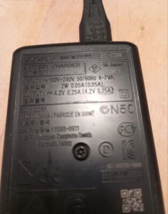 SONY BC-CSN Chargeur Batterie Photo NP-BN1/DSC-W310 à W730/TX5 à TX300/WX5 à WX2 - Photo 1/3