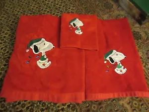 Snoopy Christmas Bath & Hand Towel & Washcloth Set Red - Picture 1 of 2