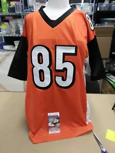 Chad "Ocho Cinco" Johnson Signed Bengals Jersey (JSA COA) 6xPro Bowl Receiver - Picture 1 of 5