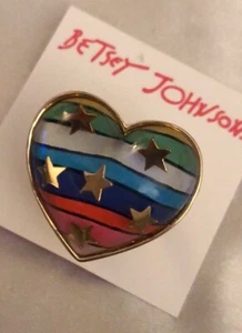 Betsey Johnson Gold Tone One Love Rainbow Heart Stretch Ring Size 7.5 NWT - Picture 1 of 13