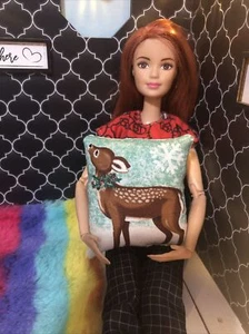 Handmade Barbie - Doll House Miniature Accent Pillow - Picture 1 of 2