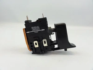 Bosch 1617200067 Switch-New Genuine OEM-For 11225VSRH 11524 11225VSR Hammer - Picture 1 of 7
