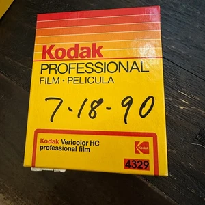 Kodak Vericolor HC Professional Film 4329 4x5 Sheet Film – Exp 09/1991 - Picture 1 of 4