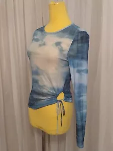 Lioness Cropped Mesh Long Sleeve Pullover Top Women’s Size Small Blue Blouse - Picture 1 of 10