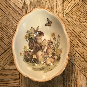 Tazón todo uso Cracker Barrel Easter Traditions Bunny 4"" W 5"" L en forma de huevo - Imagen 1 de 5