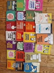 25 UK Peanuts Books (Coronet) From The 1970s - 80s - Picture 1 of 5